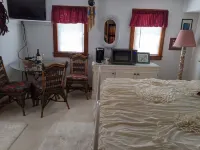 Beautiful Ocean Front Studio with direct beach and access to a deck.