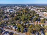 Gorgeous Cottage Near UGA - Close to Everything!