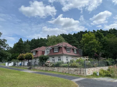 Gemütliche Ferienwohnung - Ideal für Einen Genußurlaub in der Bayrischen Rhön 榮-格拉伯菲爾德縣酒店