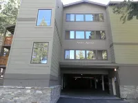 Summit Condo by Eagle Lodge 매머드레이크 호텔