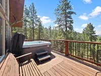 Valley View Cabin, New Hot Tub, Close to Ski Lifts!