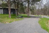 Family Friendly Pull-Through Campsite on 180 Acre Family Farm -- Near Nashville!