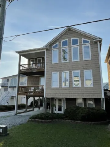 Welcome to your Sea Escape 2 Ocean and Sound Views Pet Friendly