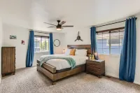 Spacious 6 Bd Home -Old Town: Breweries + Trails! - 3 stjerner