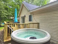 Pocono Family Getaway, Pet Friendly/Hot tub W/Game Room