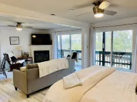 Walk to the Slopes! W/D Combo! Level Entry. Pets