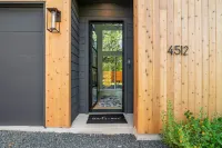 Luxury ATX Home | Great for Groups | A+ Location