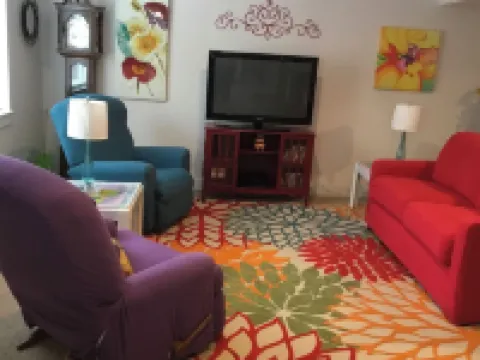 Private Entrance King Bed Entire Suite No Cleaning Fee