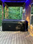 Windrock Ridge Luxury Ethan Cabin: Ride-In Access, Sleeps 16.