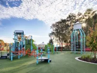 Lake house retreat. 因弗內斯酒店