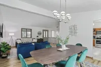 Central Location+ 2 living spaces+ covered patio!