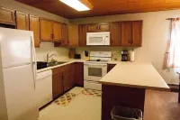 ANGEL FIRE ONE BEDROOM EASY WALK TO SKI LIFT!!