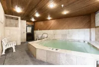Cute Condo, Great Central Location!