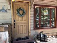 Elegant Chalet in Taos Canyon