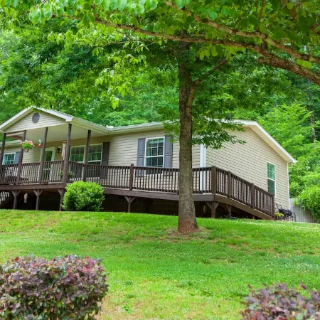 The Retreat in the Woods, Travelers Rest, SC