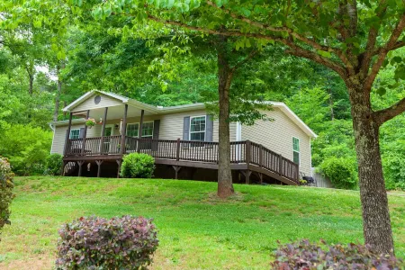 The Retreat in the Woods, Travelers Rest, SC