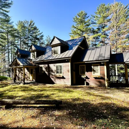 Camp Bear Claw, private home on the shores of Oseetah Lake.