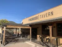 Entire Home! Big Style, Big Views, Great Location! Hotels in Pine