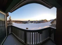 Highland Hideaway - Slope Side - Mountain Views