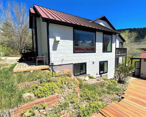 One of the nicest house rentals available in Lyons, Colorado Hotels in Lyons