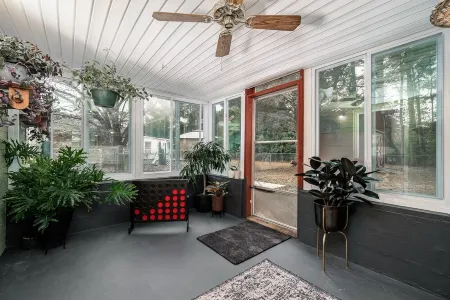 Spacious 3Bd 2Bath Home 15 Min from base