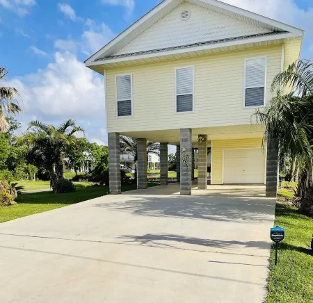Waterfront Camp in Jourdan River Estates