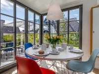 Exclusive Apartment in Central Location with Garden, Fireplace, Wlan, PS5, Fifa26, Karaoke Hotels in Zingst