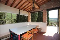 Farmhouse in the hills with panoramic view and swimming pool