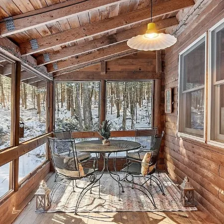 Private cabin on 3Acres with private hot tub! Lake access, Skiing, Snowmobiling!