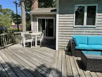 Newly updated 3bdrm Dennis Port home 1.5 blocks to the beach!