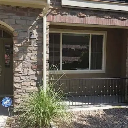 Westbury Townhome with community pool
