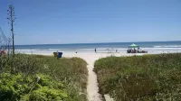 Beautiful Beach House 🏖 Few steps from the beach 👣 - 2-Star