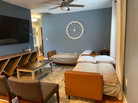 MODERN MASSIVE LARGE GROUP 3800sf MIT HARVARD BOS