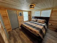 River Cabin in Woodsboro