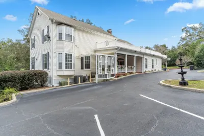 The Capitol Inn Hotels in Tallahassee