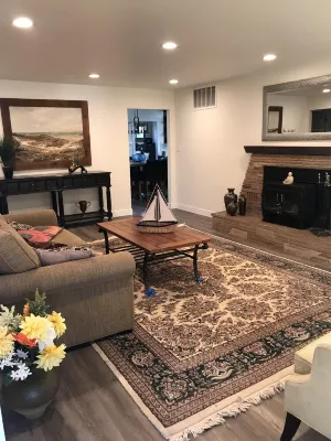 Spacious remodeled House off Main Street