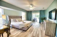 YOUR PRIVATE OASIS WITH POOL HEATER, MINUTES FROM THE BEACH!