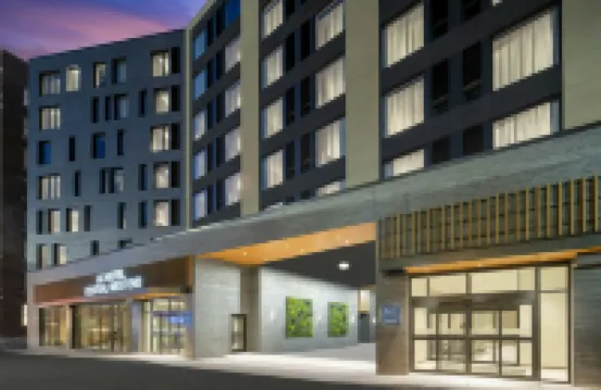 AC Hotel St. Louis Central West End