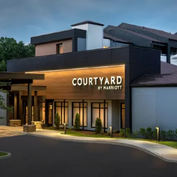 Courtyard Norwalk