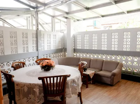 Kiara Hills Villa Pangandaran Отели в г. Pangandaran Regency