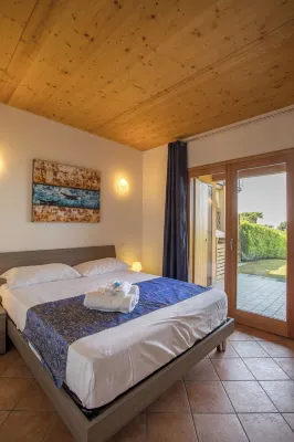 Blue Villa with Shared Pool and Private Garden Near Salo
