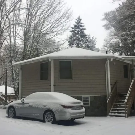"The Serenity Home" on Sugar Mountain