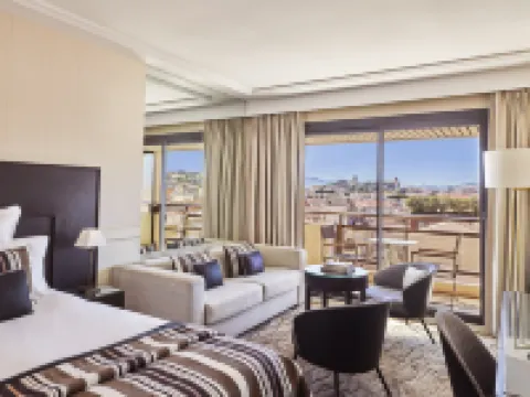 เกรย์ ดัลเบียง บาริเย คานส์ โรงแรมในคานส์