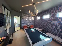 Modern Beachfront Retreat in Crystal Beach – Pool, Elevator & Sleeps 20