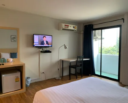 โรงแรมพานทอง โรงแรมในนครปฐม