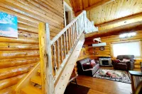 Legacy Lodge - Log Home Retreat - 5 bed 2 bath with stunning mountain views !!