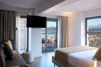 Naus Hotel