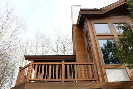 Ski Reservations Open - Guaranteed - Slopeside Boyne Condo - Sleeps 10