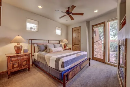 Entrada Oasis 1 BR Waterside Villa w/full Kitchen & Private Garage