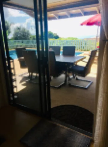 Honeymooner's Delight, Private Pool & Property,Ocean Views, close to beach.